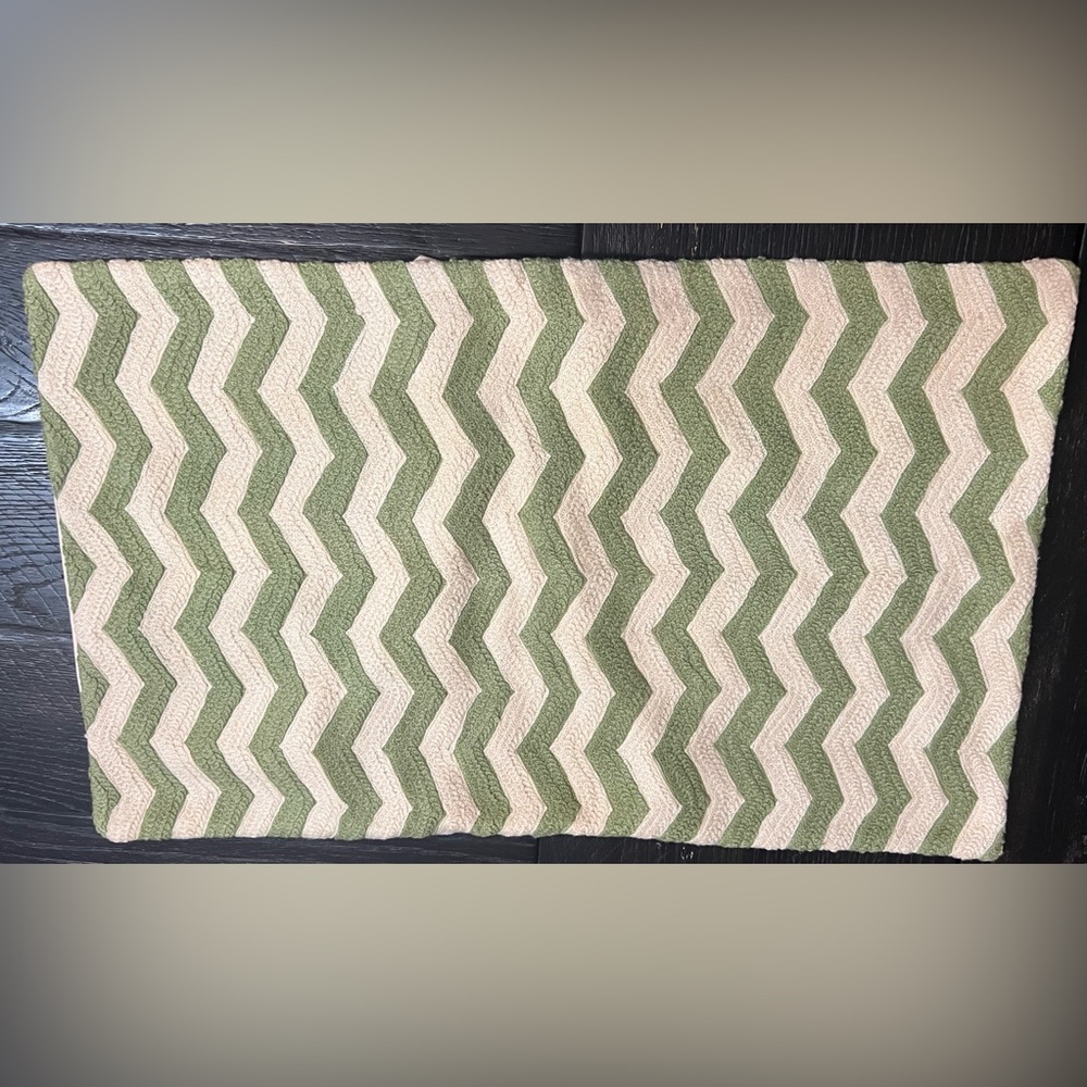 Pottery barn pillow cover 16x26